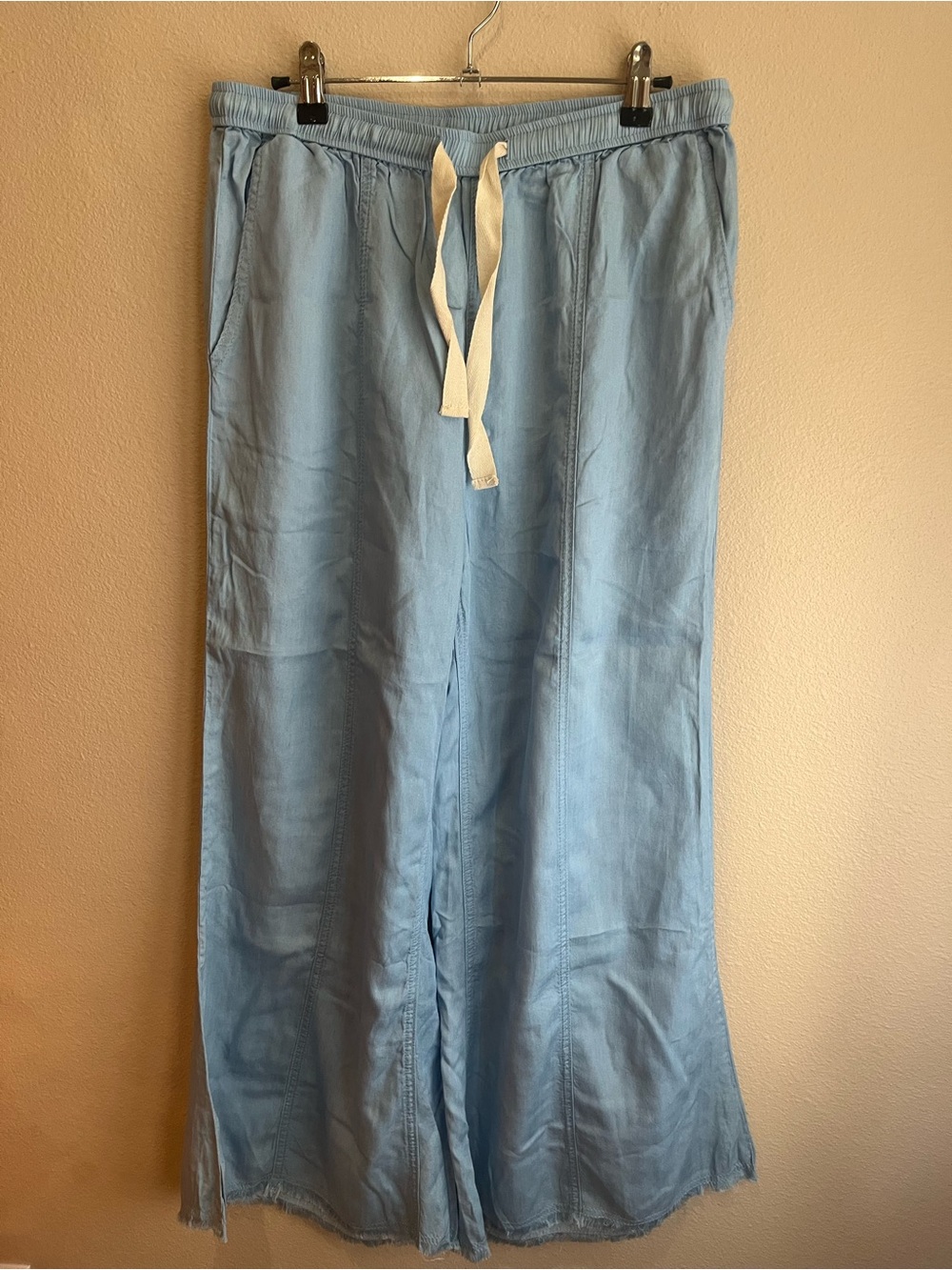 Women’s Light Blue Drawstring Wide-Leg pants